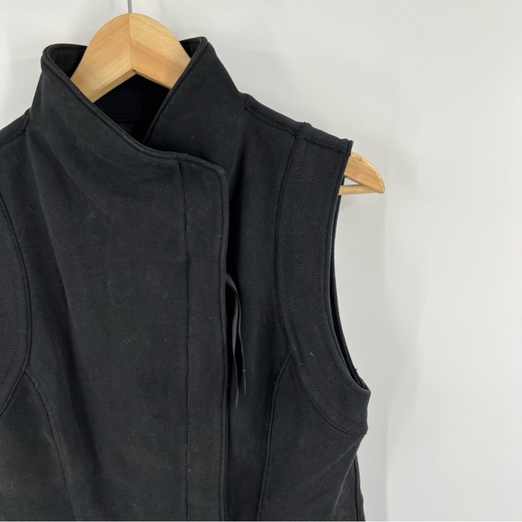 Lululemon VERSA vest black size 6 - Picture 8 of 11